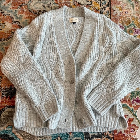 Universal thread cardigan - Picture 1 of 1